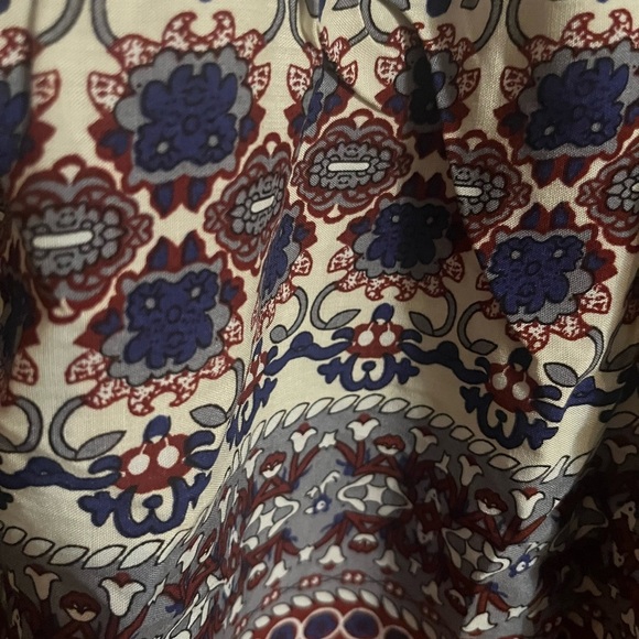 Pattern Print Women's Top - Picture 4 of 10